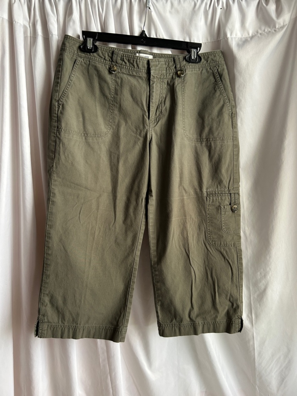 Dockers Women's Olive Green Cropped Casual Pants
